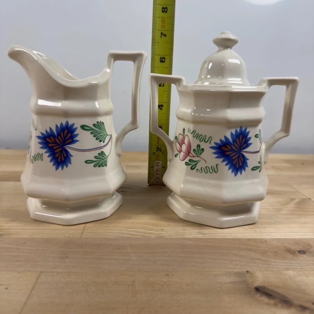 Pfaltzgraff Greenfield Village Museum Collection Creamer and Sugar Bowl Set